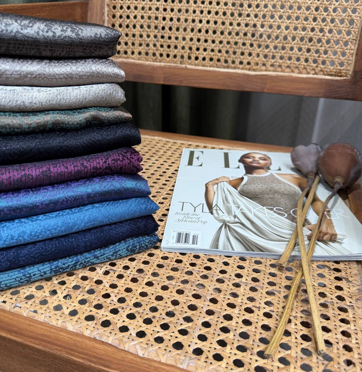 IMG_4113 روسری نخ ابریشم ژاکارد | کد محصول s210 - Image 1